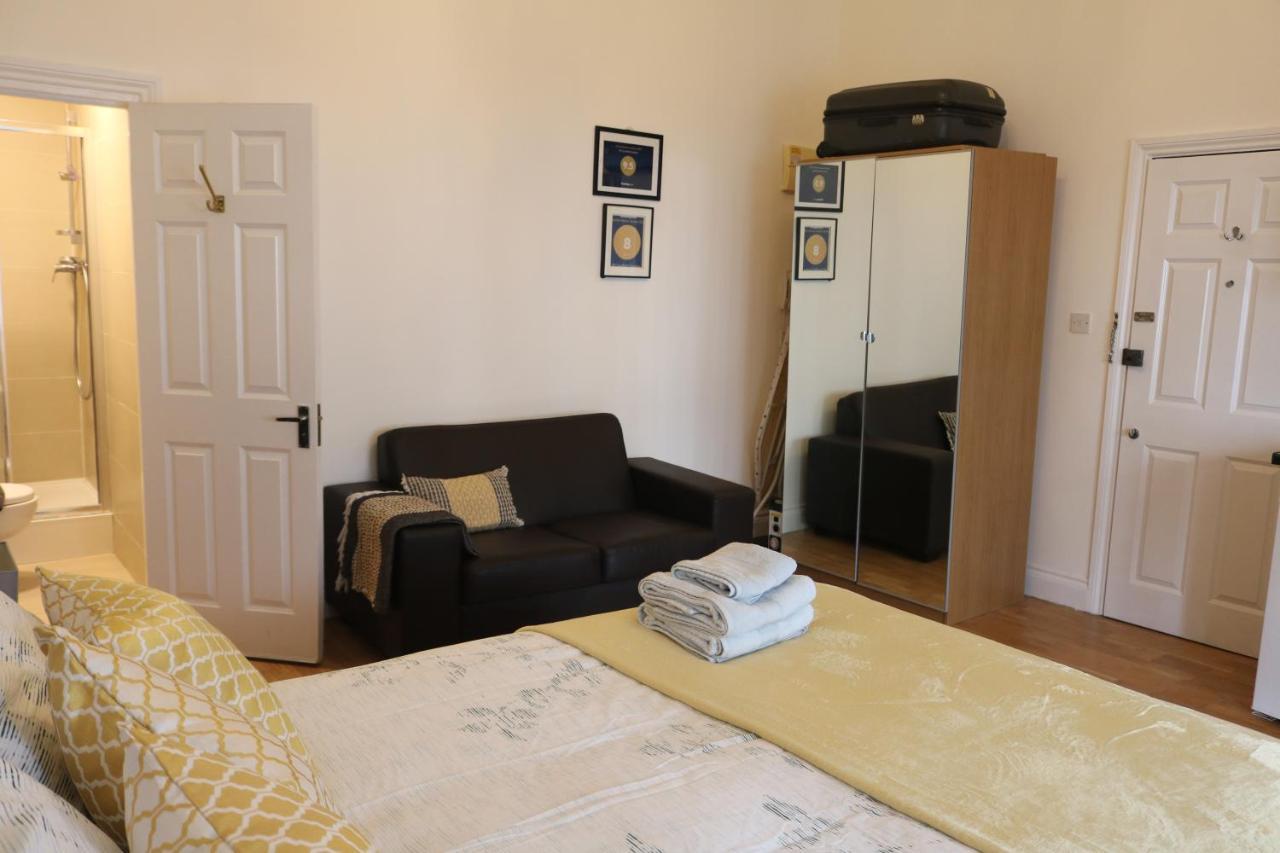 The Courtfield Plaza Apartment Londra Exterior foto