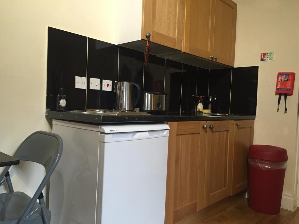 The Courtfield Plaza Apartment Londra Exterior foto
